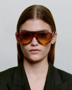 A.Kjaerbede unisex aurinkolasit Rio, kameli