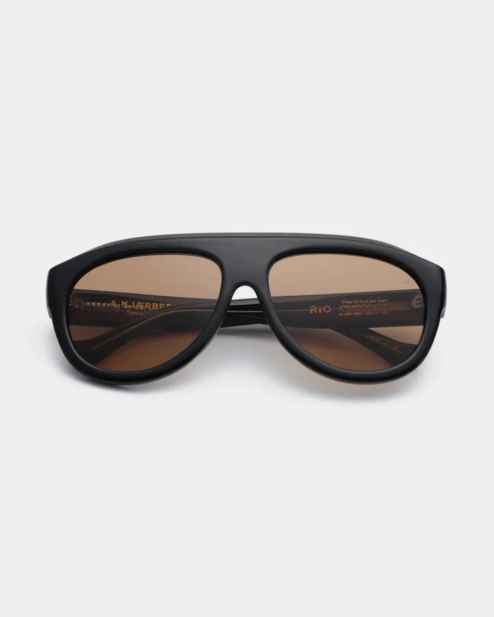 A.Kjaerbede unisex aurinkolasit Rio, musta