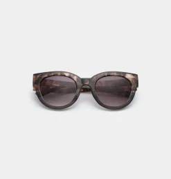 A.Kjaerbede Unisex aurinkolasit Lilly, musta kuosi