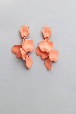 Bow 19 korvakorut, LEAF EARRING Koralli