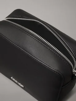 Calvin Klein Accessories laukku CK Must Camera Bag, musta