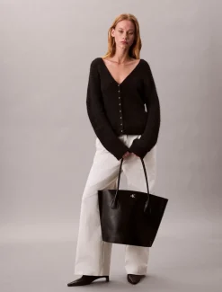 Calvin Klein Accessories naisten laukku, CK MEDIUM TOTE Musta