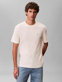 Calvin Klein Jeans miesten t-paita SS Waffle Badge Crewnk Tee, kerma