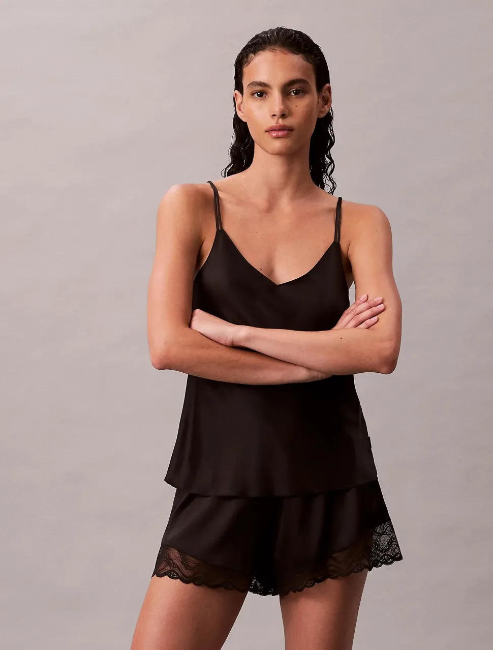 Calvin Klein naisten shortsit, CAMI SHORT SET Musta