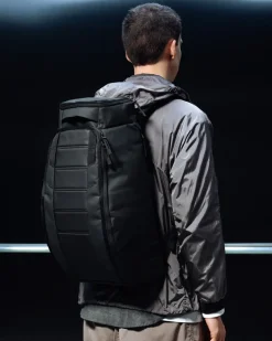 DB Unisex Reppu, HUGGER BACKPACK 30L NOS Armeijanvihreä
