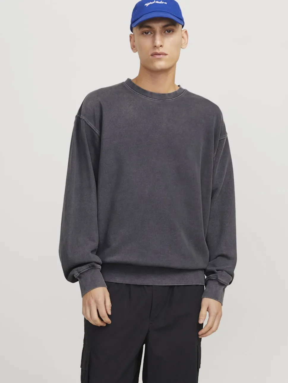 Jack and Jones miesten collegepusero, JJECHARGE FADED SWEAT CREW NECK Castlerock