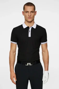 J.Lindeberg miesten pikeepaita, BAY SLIM POLO GOLF Musta