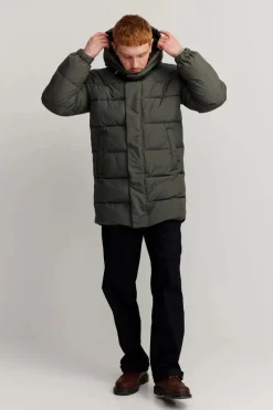 Makia miesten toppatakki K MILES JACKET, tummanvihreä