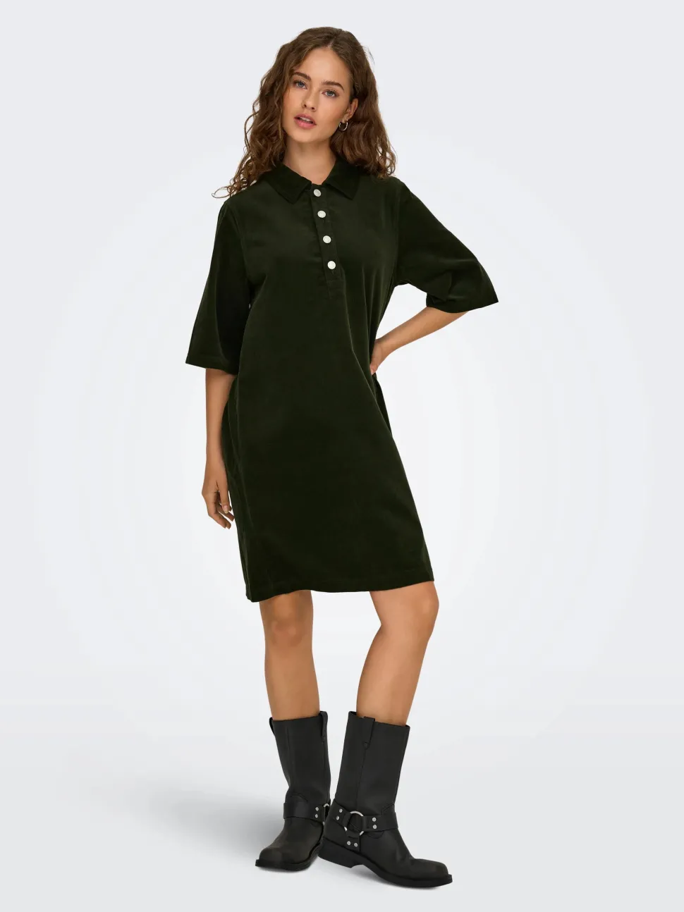 Only naisten mekko, ONLGRY-NESSA S/S CORD DRESS Armeijanvihreä