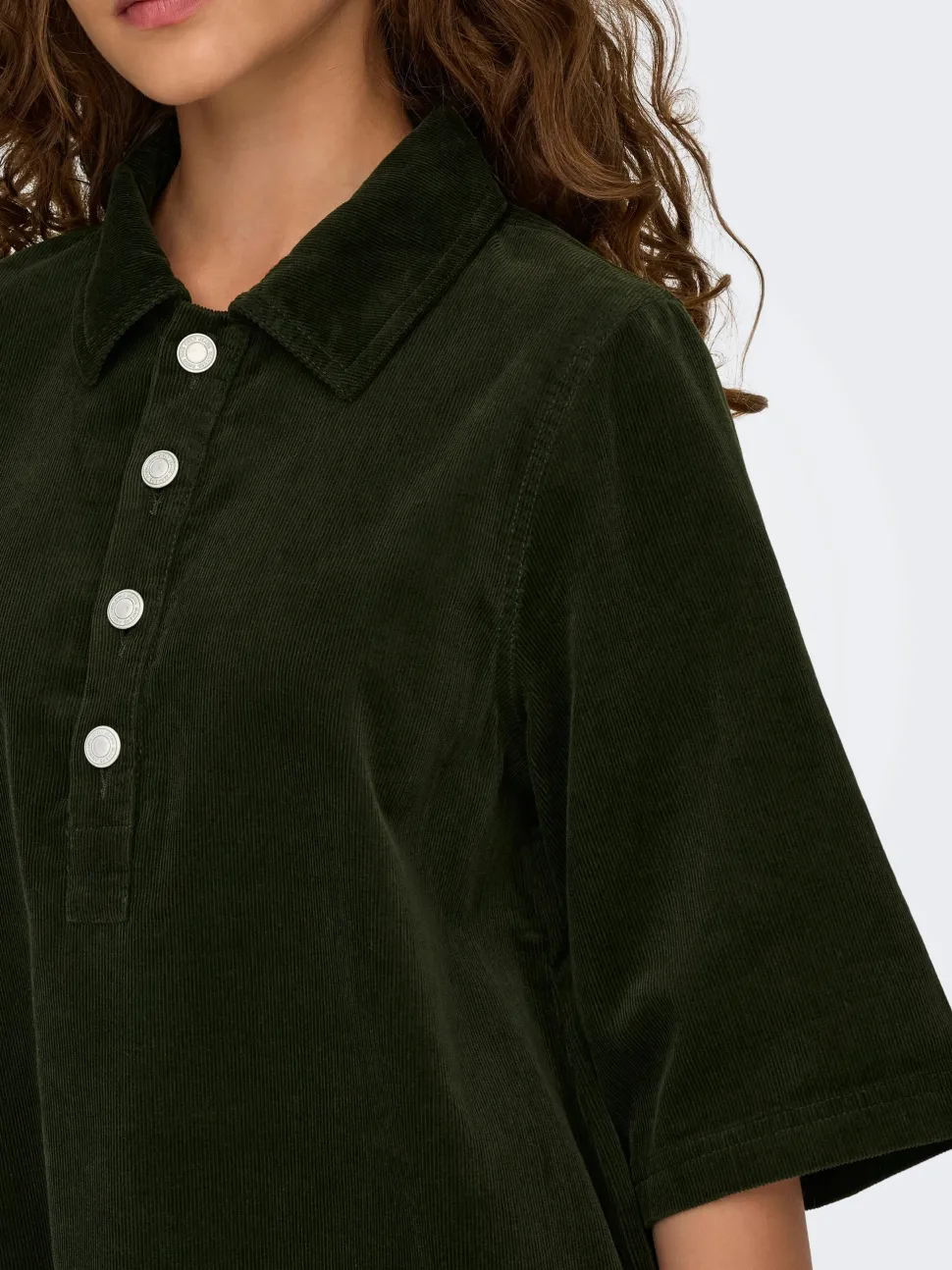 Only naisten mekko, ONLGRY-NESSA S/S CORD DRESS Armeijanvihreä