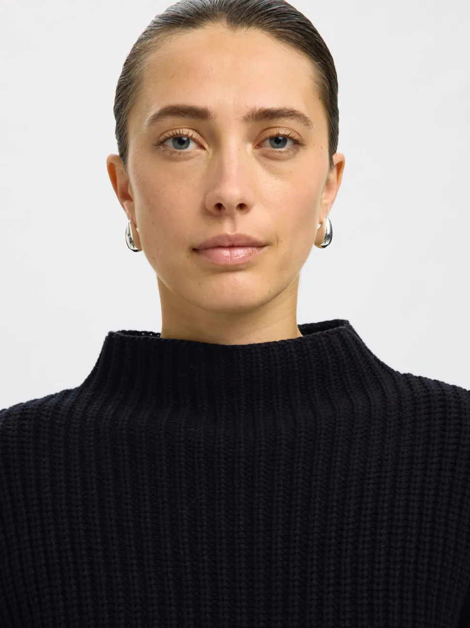 Selected Femme naisten neulepusero SLFSELMA SUS LS KNIT PULLOVER NOOS, musta