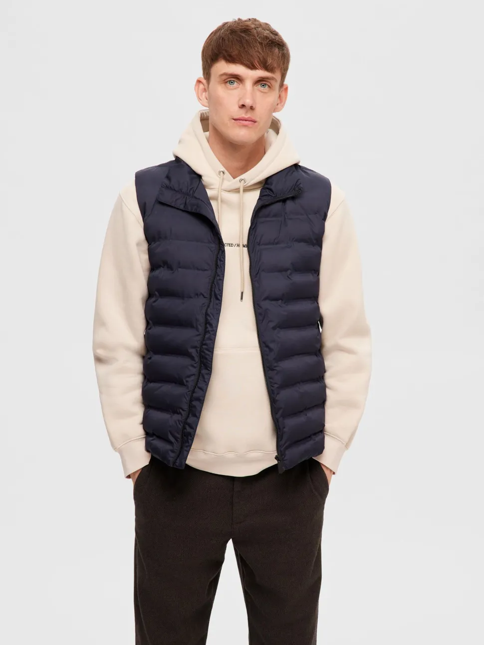 Selected miesten toppaliivi, BARRY QUILTED GILET Tummansininen