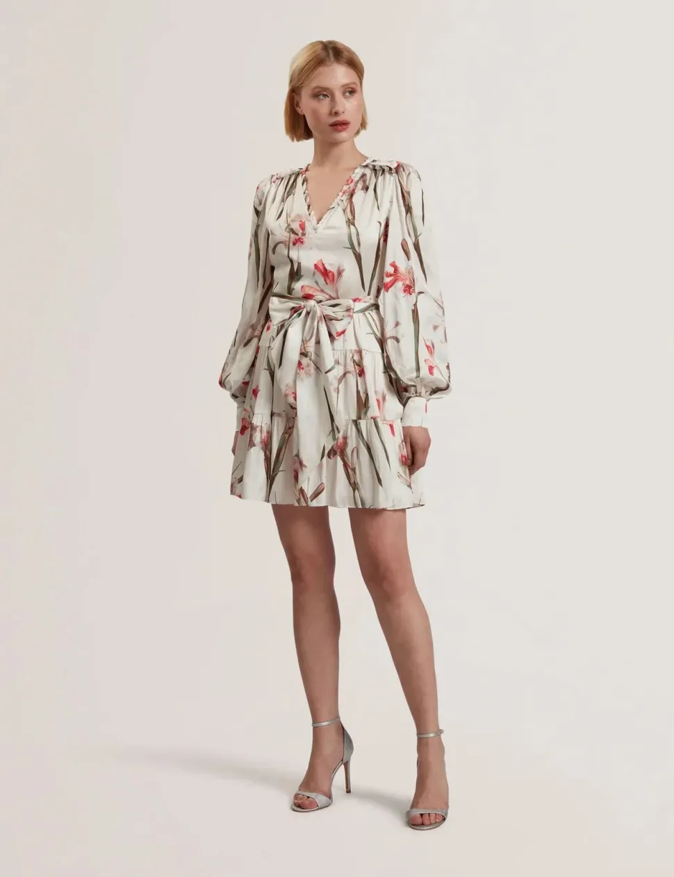 Ted Baker naisten mekko, CUIABA neck Mini Dress Valkopohjainen Kuosi