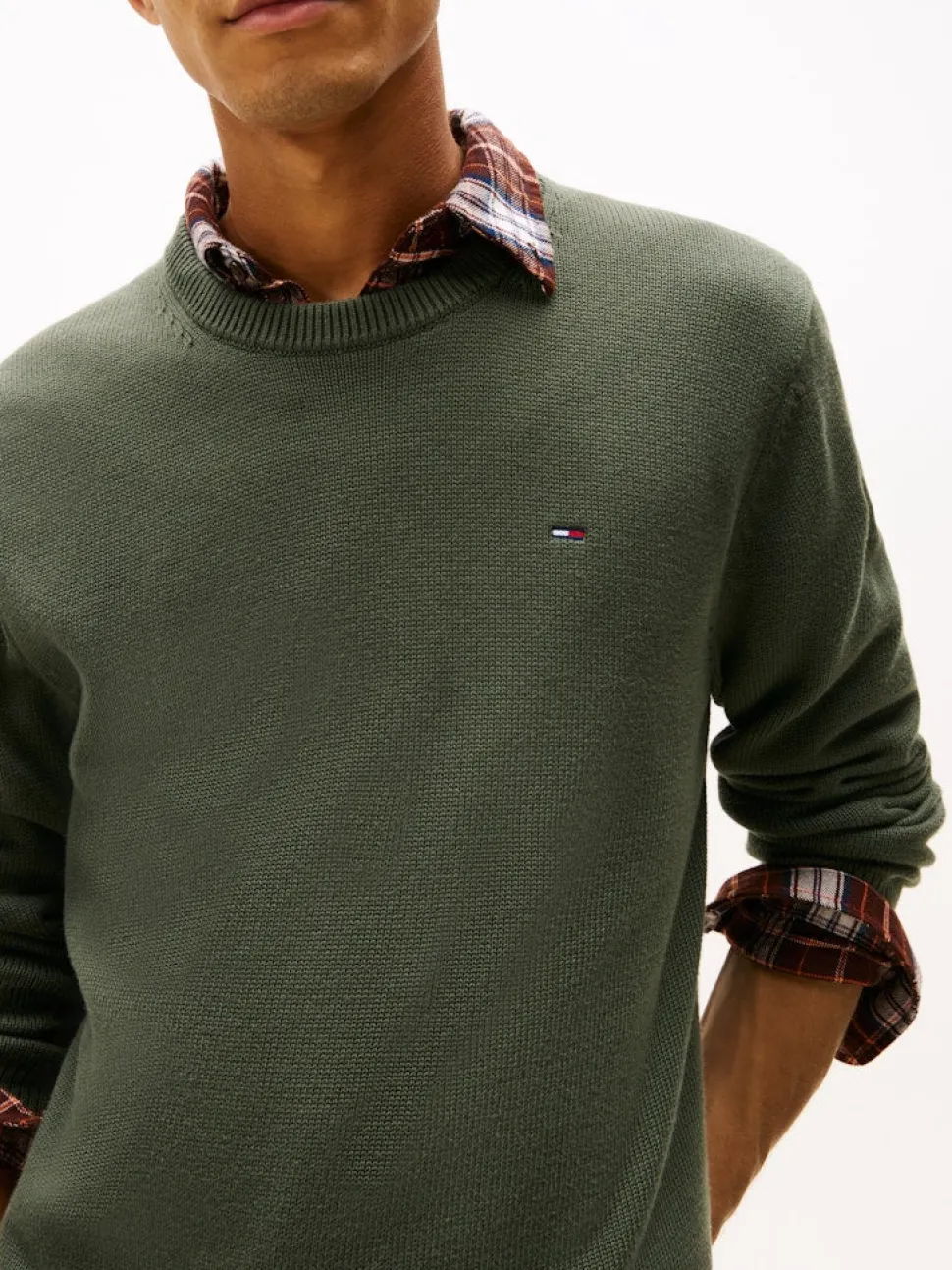 Tommy Jeans miesten neulepsuero, TJM SLIM ESS SWEATER EXT Armeijanvihreä