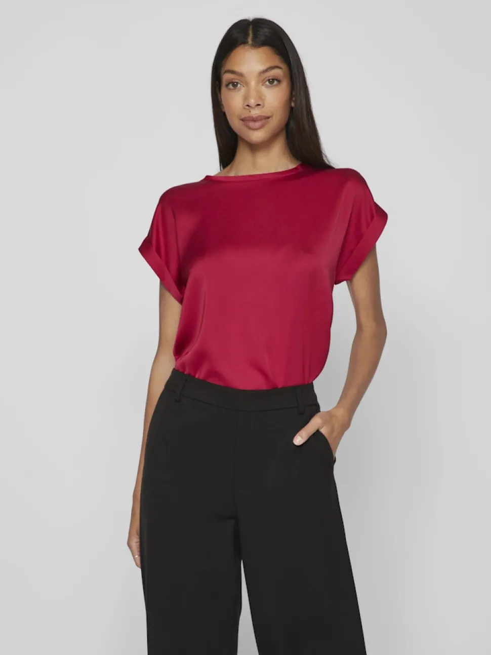 VIELLETTE S/S SATIN TOP - NOOS Cerise