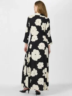 Y.A.S Naisten Maksimekko YASSAVANNA LONG SHIRT DRESS Black Mille