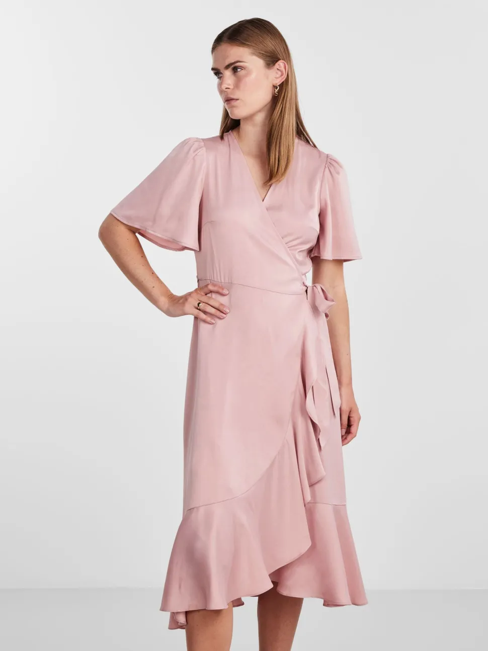 Y.A.S Naisten Mekko, YASTHEA 2/4 MIDI WRAP DRESS Vaaleanpunainen